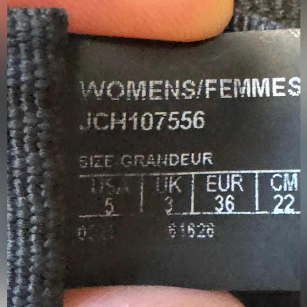 Chaco-black woman’s sandals - Picture 5 of 5